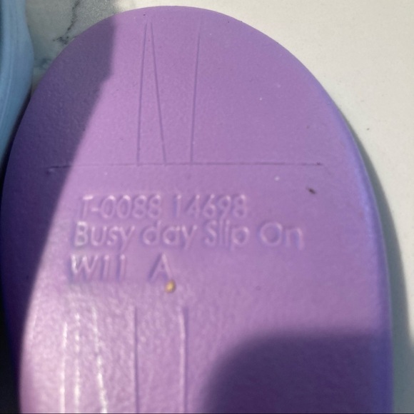 CROCS Sz 11  Busy Day Slip On Removable Insole Canvas Toe Cap Rubber Soles - Picture 11 of 12